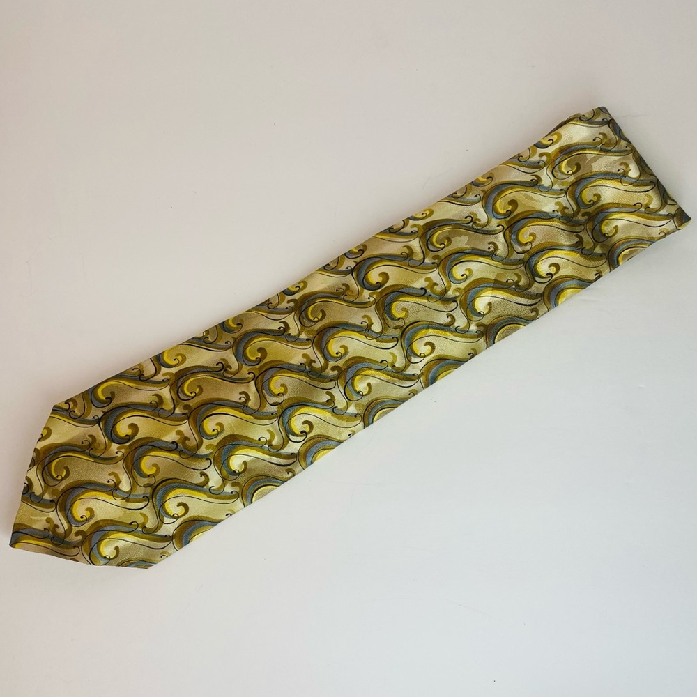 JERRY GARCIA TIE 100% silk Butterfly Study II yellow tan blue gold funky tie